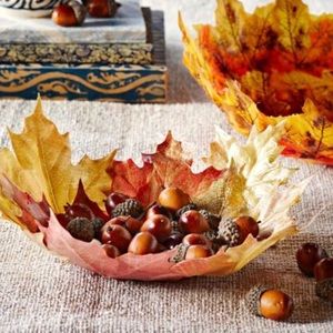 Hand crafted leaf bowl